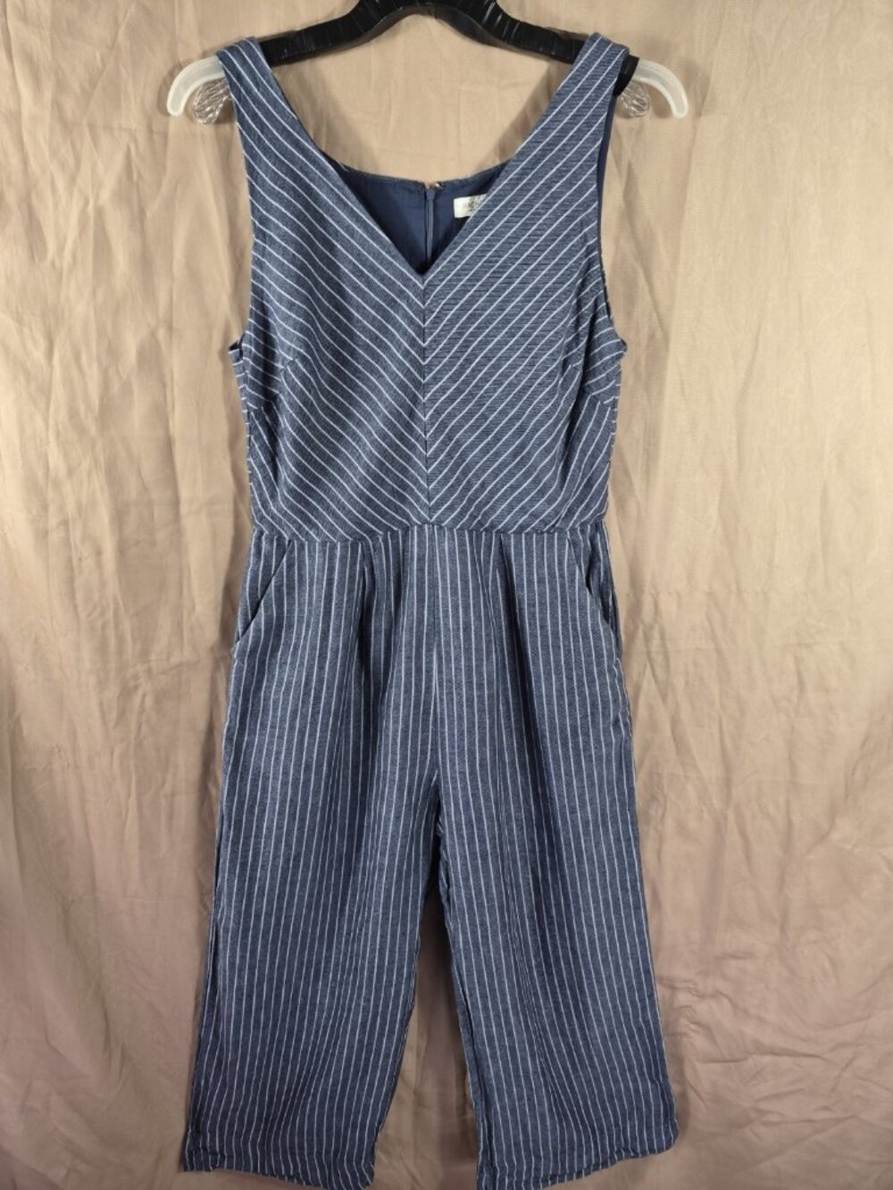 Rachel Zoe Women's Blue Striped Flattering V-neck Linen Blend Jumpsuit Size 10